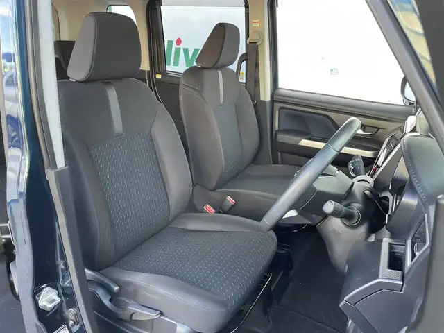 トヨタ ルーミー カスタムG－T 東京都 2020(令2)年 5.7万km レーザーブルークリスタルシャイン 純正9型ナビ/TV/CD/DVD/パノラミックビューモニター/追従クルーズ/両側電動ドア/ビルトインETC2.0/ドライブレコーダー/衝突回避支援ブレーキ機能/クリアランスソナー/純正LEDヘッドライト