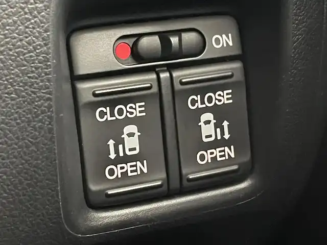 ホンダ Ｎ ＢＯＸ G ターボ Lパッケージ 群馬県 2015(平27)年 7.1万km ブリリアントスポーティブルーメタリック2トーン 禁煙車　純正ナビ　バックカメラ　ワンセグ　クルーズコントロール　両側パワースライドドア　オートライト　ドライブレコーダー　ETC　パドルシフト　プッシュスタート　スマートキー　純正アルミホイール