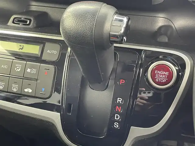 ホンダ Ｎ ＢＯＸ G ターボ Lパッケージ 群馬県 2015(平27)年 7.1万km ブリリアントスポーティブルーメタリック2トーン 禁煙車　純正ナビ　バックカメラ　ワンセグ　クルーズコントロール　両側パワースライドドア　オートライト　ドライブレコーダー　ETC　パドルシフト　プッシュスタート　スマートキー　純正アルミホイール