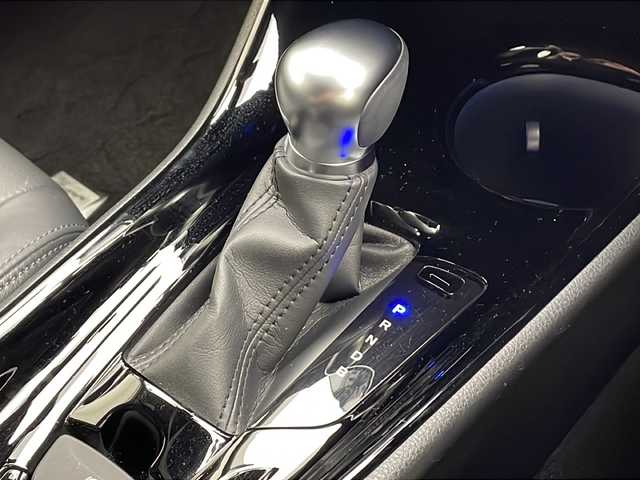 トヨタ Ｃ－ＨＲ G 千葉県 2021(令3)年 3.7万km ブラックマイカ モデリスタエアロ/Ｍｉｒａｃａｓｔ/ＩＳＯＦＩＸ/Ｔ－ｃｏｎｎｅｃｔ/クルーズコントロール/レインセンサー/フォグ/ステアリングスイッチ/オートライト/オートワイパー/全席シートヒータークーラー/ブラインドスポットモニター/パノラミックビューモニター/運転席パワーシート/USB/HDMI