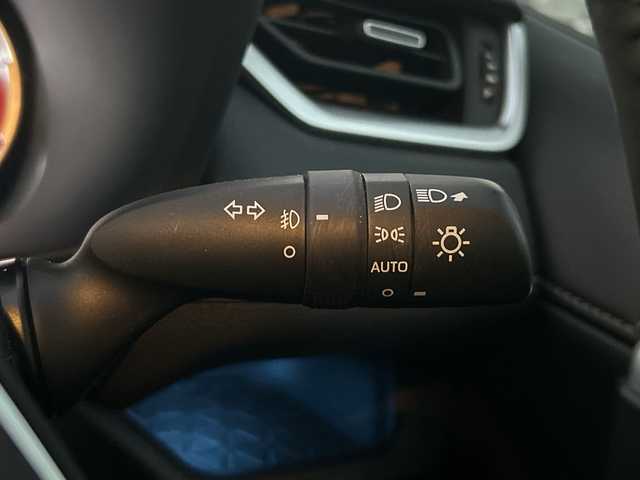 トヨタ ＲＡＶ４ G Zパッケージ 愛知県 2019(令1)年 4.3万km アティチュードブラックマイカ ・禁煙車/・ワンオーナー/・純正ナビ/フルセグTV/・バックカメラ/・ビルトインETC/・Bluetooth/USB/・ドライブレコーダー/・セーフティセンス/・RCTA/PKSB/・クリアランスソナー/・前席シートヒーター/・ステアリングヒーター/・パワーバックドア/・ルーフレール/・純正１９インチアルミ/・ステアスイッチ/・LEDオートライト/・フォグランプ/・電動格納ミラーウインカー/・新車保証書/取扱説明書/・スペアキー