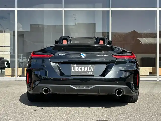 ＢＭＷ ＢＭＷ Ｚ４ sDrive20i Mスポーツ 岐阜県 2021(令3)年 2.3万km サファイアブラックP harman/kardonサラウンドサウンドシステム/ドライビングアシスト/　レーンディパーチャーウォーニング/　レーンチェンジウォーニング/　前車接近警告機能/　衝突回避被害軽減ブレーキ/　後車衝突警告機能/　クロストラフィックウォーニング/リヤビューカメラ予想進路表示機能付/リバースアシスト後退時ステアリングアシスト機能/アクティブクルーズコントロール　ストップアンドゴー機能付/BMWライブコックピット/　10.25インチ ワイドコントロールディスプレイ/　HDDナビゲーションシステム/電動フロントシート　運転席助手席メモリー機能付/　M スポーツシート　運転席助手席/　フロントシートヒーティング　運転席助手席/スマートキースペア