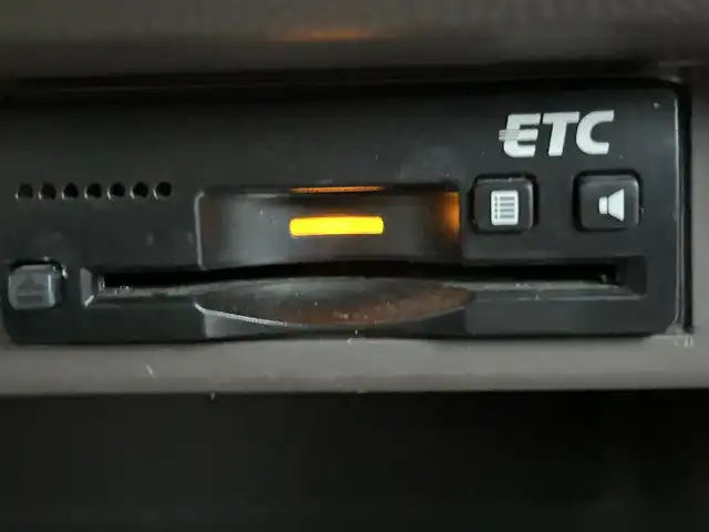 スズキ ラパン ショコラ X 香川県 2014(平26)年 6.9万km カシスピンクパールメタリック 登録時走行距離：68872km/純正ナビゲーション/【地デジ/BT/SD/idod】/衝突被害軽減ブレーキ/バックカメラ/ビルトインETC/アイドリングストップ/HIDヘッドライト/オートライト/横滑り防止装置/誤発進抑制装置/電動格納ミラー/純正フロアマット/ベンチシート/スマートキー/スペアキー