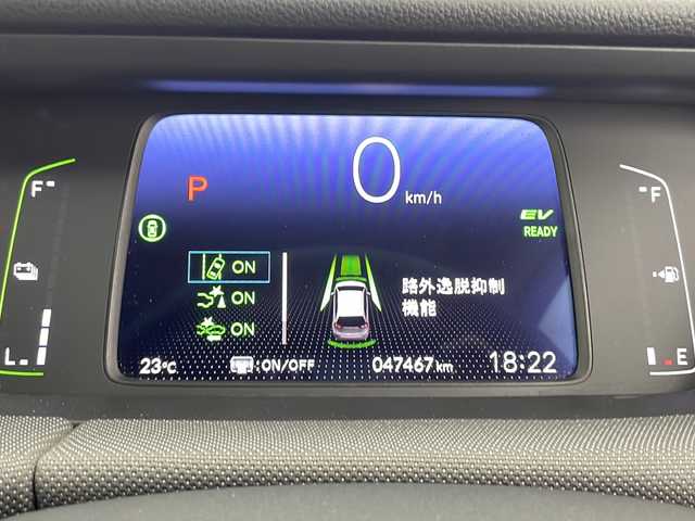 ホンダ フィット e:HEVクロスター 三重県 2020(令2)年 4.8万km プラチナホワイトパール 禁煙車/純正7インチナビ/　フルセグTV/CD/DVD/Bluetooth/バックカメラ/純正LEDヘッドライト/ホンダセンシング/前後ドラレコ/前後コーナーセンサー/プッシュスタート/スマートキー/ステアリングスイッチ/AAC/衝突軽減ブレーキシステム/レーンキープアシストシステム/オートマチックハイビーム/オートライト/スペアキー