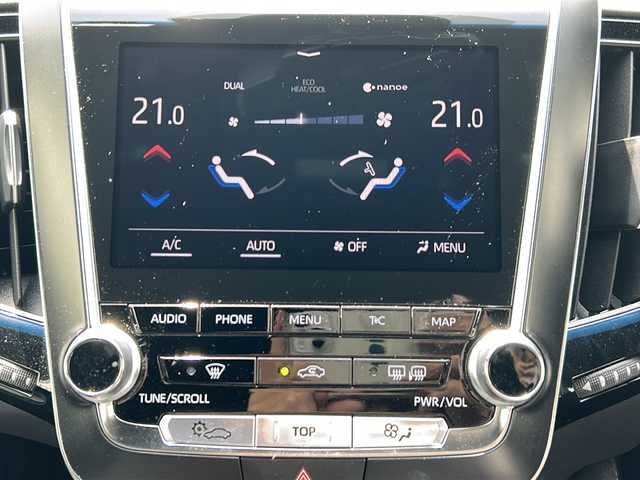トヨタ クラウン ハイブリッド RS アドバンス 岐阜県 2018(平30)年 6.5万km ホワイトパールクリスタルシャイン 純正ＳＤナビ　/全周囲カメラ　/フルエアロ　/フルセグテレビ　/衝突被害軽減システム　/ＥＴＣ２．０　/コーナーセンサー前後/ＬＥＤヘッドライト/クルコン追従走行あり/ドラレコ前後/プッシュスタート　/オートライト/パワーシートD＋N席/パワーステアリング/パワーウィンドウ/スマートキー/AAC/スペアキー2本/Blue tooth接続/CDチェンジャー/USB入力端子/SDミュージックサーバー/AUX接続/フルフラットシート/純正フロアマット/ABS/横滑り防止装置/レーンキープアシスト/盗難防止装置/オートマチックハイビーム/エアバッグW/カーテンエアバッグ