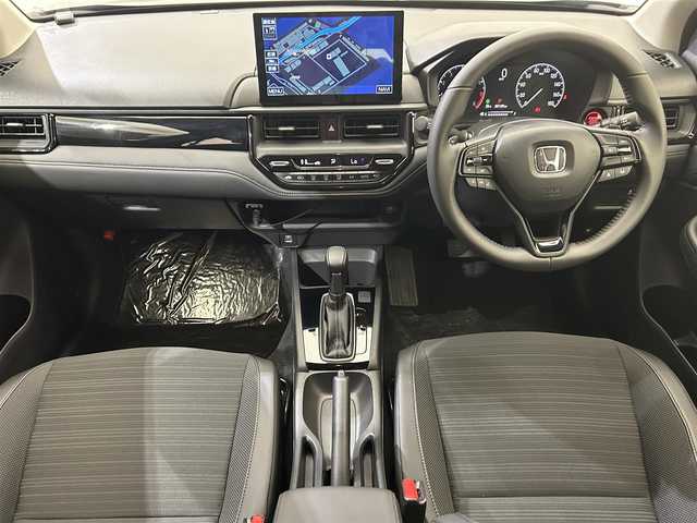 ホンダ ＷＲ－Ｖ Z+ ブラックスタイル 愛媛県 2025(令7)年 0.2万km クリスタルブラックパール ・１０型ポータブルナビ（ワンセグＴＶ・ＢＴ・ＳＤ・ＵＳＢ接続）/・クルーズコントロール　/・レーンキープアシスト　/・ステアリングリモコン　/・前後コーナーセンサー　/・衝突軽減ブレーキ　/・スペアキー