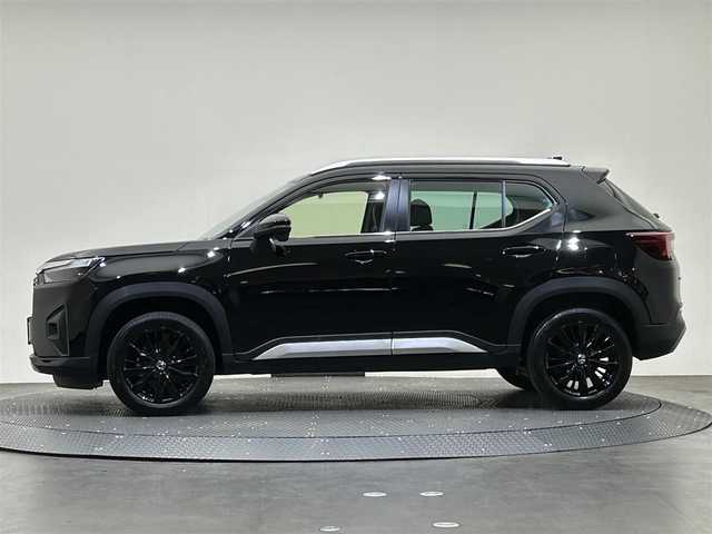 ホンダ ＷＲ－Ｖ Z+ ブラックスタイル 愛媛県 2025(令7)年 0.2万km クリスタルブラックパール ・１０型ポータブルナビ（ワンセグＴＶ・ＢＴ・ＳＤ・ＵＳＢ接続）/・クルーズコントロール　/・レーンキープアシスト　/・ステアリングリモコン　/・前後コーナーセンサー　/・衝突軽減ブレーキ　/・スペアキー