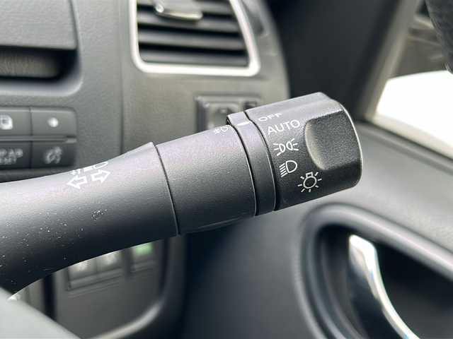 日産 セレナ HWS S HV Vセレ +Sefty 大阪府 2015(平27)年 11.9万km ダイヤモンドブラック ワンオーナー/純正ナビ・フルセグ・AM/FM/Bluetooth/両側パワースライドドア/クルーズコントロール/全方位カメラ/ドライブレコーダー/プッシュスタート/WACエアコン/ウインカーミラー/電動格納ミラー/オートライト/ドアバイザー/サンシェード/ETC