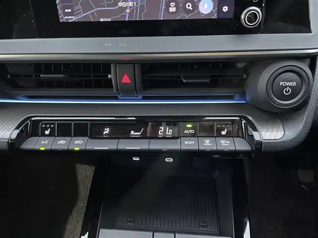 トヨタ プリウス G 福岡県 2023(令5)年 2.2万km プラチナホワイトパールマイカ クルーズコントロール/衝突軽減ブレーキ/前後コーナーセンサー/純正ナビ/Bluetoothオーディオ/フルセグTV/全方位カメラ/ビルトインETC2.0/ハイビームアシスト/LEDヘッドライト/純正フロアマット/純正アルミホイール