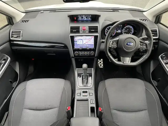 スバル レヴォーグ 1．6GTアイサイト スマートED 福岡県 2018(平30)年 4.4万km クリスタルホワイトP ワンオーナー/社外ナビ/（Ploneer:AVIC-RL901）/Bluetooth対応/フルセグTV/DVD再生/FM/AM/ブラインドスポットモニター/クルーズコントロール/パドルシフト/前席シートヒーター/パワーシート（運転席）/バックカメラ/サイドカメラ/ビルトインETC/アイドリングストップ/純正アルミホイール/純正フロアマット/プッシュスタート/保証書/取扱説明書/スペアキー/スマートキー