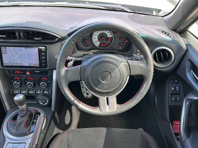 トヨタ ８６ GT 山形県 2014(平26)年 4.4万km クリスタルホワイトパール 登録時走行距離43/213KM/純正ナビ TV　BT　CD/スマートキー×２/プッシュスタート/バックカメラ/ドライブレコーダー/パドルシフト/ドアバイザー/集中ドアロック/ETC/横滑り防止装置/オートLEDヘッドライト/AAC