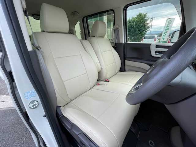 ホンダ Ｎ ＢＯＸ G L ホンダセンシング 静岡県 2019(平31)年 2.7万km プラチナホワイトパール ●純正ディスプレイオーディオ/(ワンセグ/CD/Bluetooth/iPod)/●バックカメラ/●アダプティブクルーズコントロール(追従走行あり)/●衝突被害軽減システム/●レーンキープアシスト/●LEDヘッドライト/●オートライト/●ステアリングスイッチ/●ETC/●両側パワースライドドア/●電動格納ウィンカーミラー/●ドアバイザー/●スマートキー/●プッシュスタート/●純正フロアマット/●W＋サイド＋カーテンSRS＋ABS/●車両取扱説明書/●ナディスプレイオーディオ取扱説明書