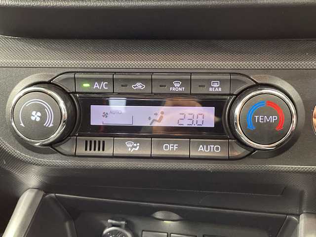 トヨタ ライズ G 栃木県 2022(令4)年 3.6万km シャイニングホワイトパール 純正SDナビ/（CD/フルセグTV/Bluetooth）/バックカメラ/トヨタセーフティセンス/後方コーナーセンサー/ビルトインETC/禁煙車/オートライト/LEDヘッドライト/横滑り防止装置/スマートキー/プッシュスタート/アイドリングストップ/純正16インチアルミホイール/純正フロアマット