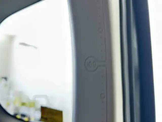 トヨタ ポルテ F 千葉県 2013(平25)年 1.2万km ブラックマイカ 禁煙車/純正7インチナビ/CD/DVD/Bluetooth/フルセグ/AM・FM/片側パワースライドドア/HIDヘッドライト/社外14インチアルミホイール/リモコンキー/取扱説明書/ドアバイザー/ダブルエアバッグ