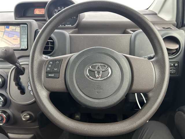 トヨタ ポルテ F 千葉県 2013(平25)年 1.2万km ブラックマイカ 禁煙車/純正7インチナビ/CD/DVD/Bluetooth/フルセグ/AM・FM/片側パワースライドドア/HIDヘッドライト/社外14インチアルミホイール/リモコンキー/取扱説明書/ドアバイザー/ダブルエアバッグ