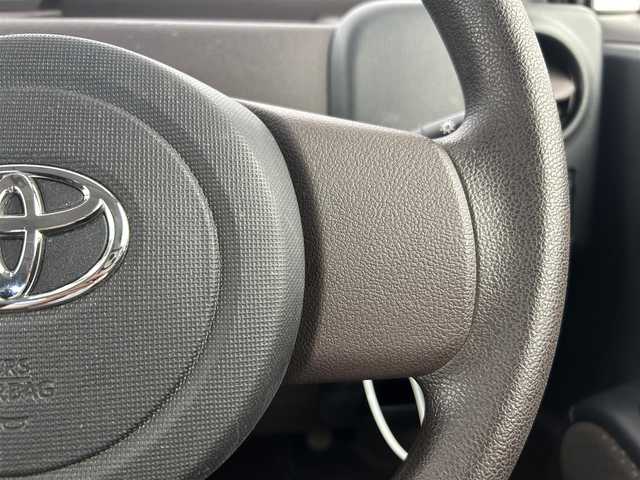 トヨタ ポルテ F 千葉県 2013(平25)年 1.2万km ブラックマイカ 禁煙車/純正7インチナビ/CD/DVD/Bluetooth/フルセグ/AM・FM/片側パワースライドドア/HIDヘッドライト/社外14インチアルミホイール/リモコンキー/取扱説明書/ドアバイザー/ダブルエアバッグ