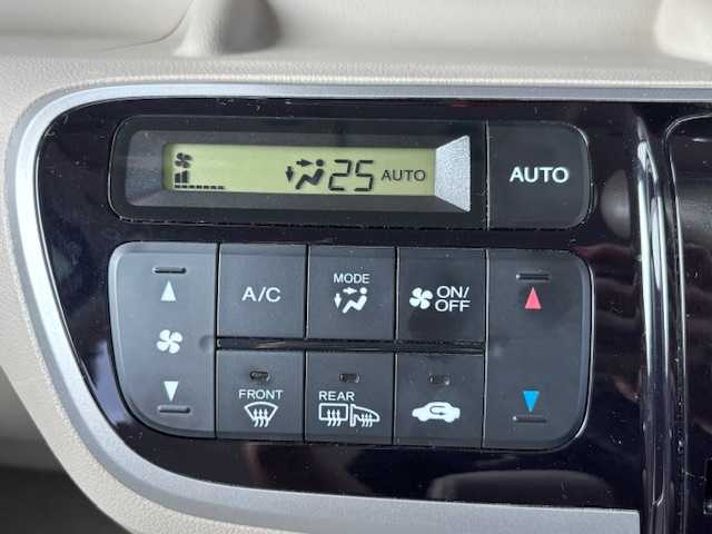 ホンダ Ｎ ＢＯＸ G Lパッケージ 宮城県 2013(平25)年 7.5万km チェリーシェルピンクメタリック 登録時走行距離74355km/純正ナビ/AM・FM・USB・SD・ワンセグTV・VTR/プッシュスタート/４WD/アイドリングストップ/スマートキー/AAC/バックカメラ/ベンチシート/片側パワースライドドア/純正フロアマット/純正アルミホイール/ABS/盗難防止装置/横滑り防止装置/ヘッドライトイベライザー/ウインカーミラー/ドアバイザー/電動格納ミラー