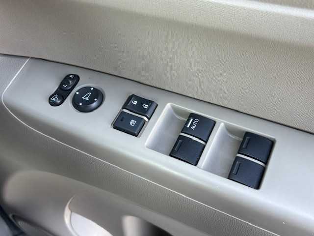 ホンダ Ｎ ＢＯＸ G Lパッケージ 宮城県 2013(平25)年 7.5万km チェリーシェルピンクメタリック 登録時走行距離74355km/純正ナビ/AM・FM・USB・SD・ワンセグTV・VTR/プッシュスタート/４WD/アイドリングストップ/スマートキー/AAC/バックカメラ/ベンチシート/片側パワースライドドア/純正フロアマット/純正アルミホイール/ABS/盗難防止装置/横滑り防止装置/ヘッドライトイベライザー/ウインカーミラー/ドアバイザー/電動格納ミラー