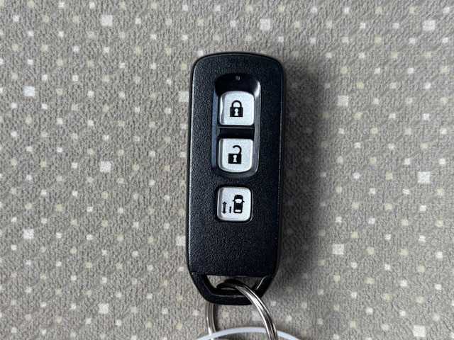 ホンダ Ｎ ＢＯＸ G Lパッケージ 宮城県 2013(平25)年 7.5万km チェリーシェルピンクメタリック 登録時走行距離74355km/純正ナビ/AM・FM・USB・SD・ワンセグTV・VTR/プッシュスタート/４WD/アイドリングストップ/スマートキー/AAC/バックカメラ/ベンチシート/片側パワースライドドア/純正フロアマット/純正アルミホイール/ABS/盗難防止装置/横滑り防止装置/ヘッドライトイベライザー/ウインカーミラー/ドアバイザー/電動格納ミラー