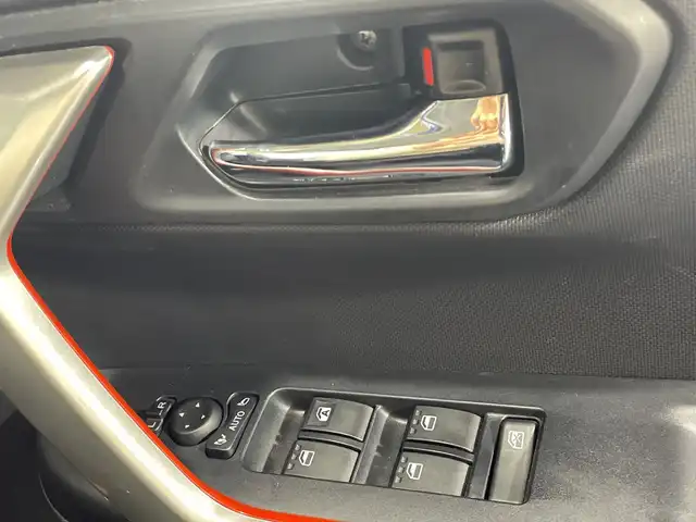 トヨタ ライズ Z 神奈川県 2022(令4)年 3.4万km レーザーブルークリスタルシャイン モデリスタエアロ【フロント/リア/サイド】/純正9型SDナビゲーション【NSZT-Y68T】/フルセグTV AM FM Bluetooth CD/パノラミックビューモニター/スマートアシスト/全車速追従機能付きアダプティブクルーズコントロール/ブラインドスポットモニター/ビルトインETC/スマートキー/電動パーキングブレーキ/ブレーキオートホールド/純正フロアマット/ステアリングスイッチ/前席シートヒーター/W＋サイドエアバッグ/LEDヘッドライト/オートライト/アダプティブドライビングハイビーム/純正17インチアルミホイル/前後コーナーセンサー/リアクロストラフィックアラート/レーンキープコントロール