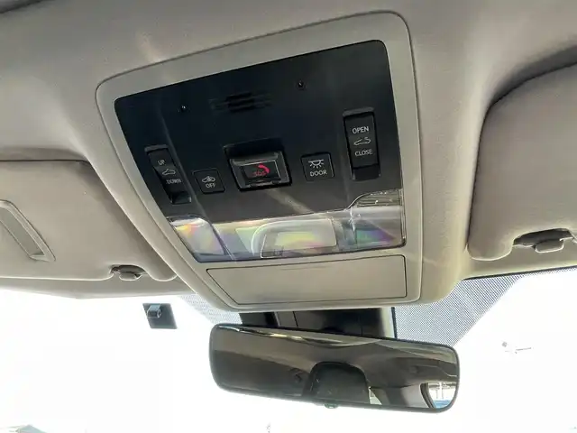 レクサス ＲＸ 450h バージョンL 愛知県 2021(令3)年 5.3万km グラファイトブラックガラスフレーク メーカー純正ナビ　/サンルーフ　/ＤＴＶ　/ＢＴ　/衝突軽減ブレーキ　/レーダークルーズコントロール　/本革シート　/パワーバックドア　/クリアランスソナー　/ブラインドスポットモニター　/ＥＴＣ２．０/純正フロアマット/ヘッドアップディスプレイ/リアクロストラフィックアラート/ＬＥＤヘッドライト/シートヒーター&ベンチレーション/ステアリングヒーター/ステアリングスイッチ