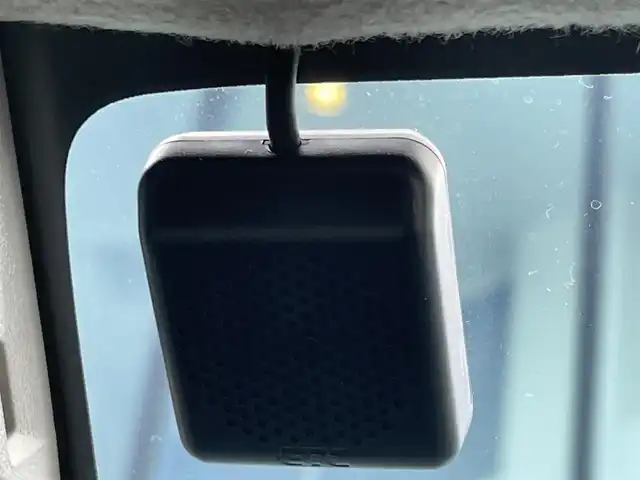 スズキ アルト ワークス 香川県 2016(平28)年 6.6万km ブルーイッシュブラックパール3 パナソニック7型ＳＤナビ【CN-MW250D】/(DVD/FM.AM)/フルセグＴＶ　/バックカメラ　/レカロシート　/革巻きステアリング　/パドルシフト　/純正フロアマット　/純正１５インチアルミホイール　/オートライト　/ＭＴモード付ＡＴ　/ドアバイザー/横滑り防止システム/衝突軽減システム/ＥＴＣ/スマートキー/プッシュスタート