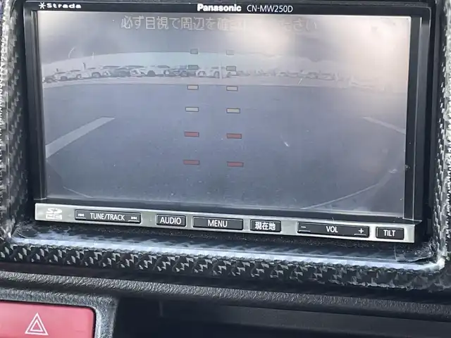 スズキ アルト ワークス 香川県 2016(平28)年 6.6万km ブルーイッシュブラックパール3 パナソニック7型ＳＤナビ【CN-MW250D】/(DVD/FM.AM)/フルセグＴＶ　/バックカメラ　/レカロシート　/革巻きステアリング　/パドルシフト　/純正フロアマット　/純正１５インチアルミホイール　/オートライト　/ＭＴモード付ＡＴ　/ドアバイザー/横滑り防止システム/衝突軽減システム/ＥＴＣ/スマートキー/プッシュスタート