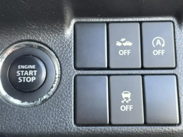 スズキ アルト ワークス 香川県 2016(平28)年 6.6万km ブルーイッシュブラックパール3 パナソニック7型ＳＤナビ【CN-MW250D】/(DVD/FM.AM)/フルセグＴＶ　/バックカメラ　/レカロシート　/革巻きステアリング　/パドルシフト　/純正フロアマット　/純正１５インチアルミホイール　/オートライト　/ＭＴモード付ＡＴ　/ドアバイザー/横滑り防止システム/衝突軽減システム/ＥＴＣ/スマートキー/プッシュスタート