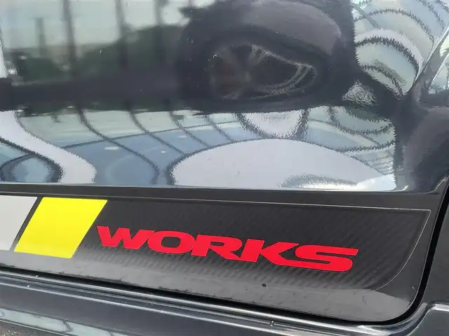 スズキ アルト ワークス 香川県 2016(平28)年 6.6万km ブルーイッシュブラックパール3 パナソニック7型ＳＤナビ【CN-MW250D】/(DVD/FM.AM)/フルセグＴＶ　/バックカメラ　/レカロシート　/革巻きステアリング　/パドルシフト　/純正フロアマット　/純正１５インチアルミホイール　/オートライト　/ＭＴモード付ＡＴ　/ドアバイザー/横滑り防止システム/衝突軽減システム/ＥＴＣ/スマートキー/プッシュスタート