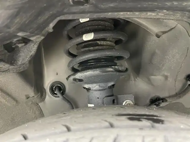 スズキ スペーシア カスタム HYBRID XS 岡山県 2023(令5)年 2.6万km ブルーイッシュブラックパール3 純正9インチディスプレイオーディオ/【ナビ/Bluetooth/フルセグTV/Carplay/USB】/全方位モニター/両側パワースライドドア/純正ドライブレコーダー（前後）/追従型クルーズコントロール/前席シートヒーター/ステアリングヒーター/オートブレーキホールド/衝突軽減ブレーキ/ハーフレザーシート/ヘッドアップディスプレイ/ビルトインETC/LEDヘッドライト/フォグランプ/純正15インチアルミホイール/スマートキー×2