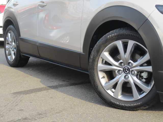 マツダ ＣＸ－３０ 20S プロアクティブツーリングセレ 岡山県 2023(令5)年 3.1万km プラチナクォーツメタリック 純正SDナビ/フルセグ/バックカメラ・全周囲カメラ/Bluetooth/ビルトインETC/前後録画ドラレコ/メーカーOPホワイトレザーパッケージ/D席パワーシート/D/N席シートヒーター/ステアリングヒーター/ワイヤレス充電/パワーバックドア/LEDヘッドライト/コーナーセンサー/スマートキー×2/プッシュスタート/i-ACTIVSENSE/　・被害軽減（自動）ブレーキ/　・ペダル踏み間違い時加速抑制装置（前方）/　・車線逸脱警報装置/　・ACC（アダプティブ・クルーズ・コントロール）/　・標識認識機能