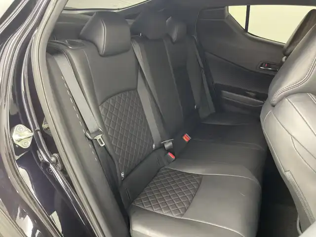 トヨタ Ｃ－ＨＲ G モード ネロセーフティプラスⅡ 群馬県 2022(令4)年 3万km スパークリングブラックパールクリスタルシャイン モデリスタ　純正ディスプレイオーディオ　パノラミックビューモニター　レーダークルーズコントロール　ＢＳＭ　ＬＥＤ　シートヒーター　純正１８インチＡＷ　ステアリングリモコン　ＥＴＣ２．０　禁煙車