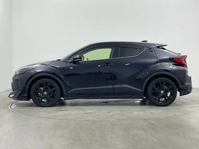 トヨタ Ｃ－ＨＲ G モード ネロセーフティプラスⅡ 群馬県 2022(令4)年 3万km スパークリングブラックパールクリスタルシャイン モデリスタ　純正ディスプレイオーディオ　パノラミックビューモニター　レーダークルーズコントロール　ＢＳＭ　ＬＥＤ　シートヒーター　純正１８インチＡＷ　ステアリングリモコン　ＥＴＣ２．０　禁煙車