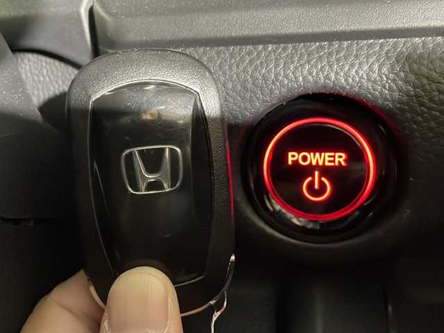 ホンダ ステップワゴン スパーダ eHEV 広島県 2022(令4)年 2.8万km クリスタルブラックパール 純正11.4型ナビ/純正15.6型フリップダウンモニター/両側パワースライドドア/バックカメラ/ハーフレザーシート/シートヒーター/パワーテールゲート/オットマン/ホンダセンシング/・衝突軽減ブレーキ/・誤発進抑制機能/・アダプティブクルーズコントロール/・レーンキープアシスト/・オートハイビーム/・パーキングセンサー/・ブラインドスポットインフォメーション/パドルシフト/LEDヘッドランプ/純正16インチAW/USB入力端子/ETC