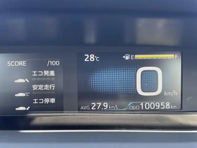 トヨタ プリウス Sセーフティプラス 大阪府 2018(平30)年 10.1万km スティールブロンドM ”(株)IDOMが運営する【じしゃロン堺店】の自社ローン専用車両になります。/こちらは現金またはオートローンご利用時の価格です。自社ローンご希望の方は別途その旨お申付け下さい”