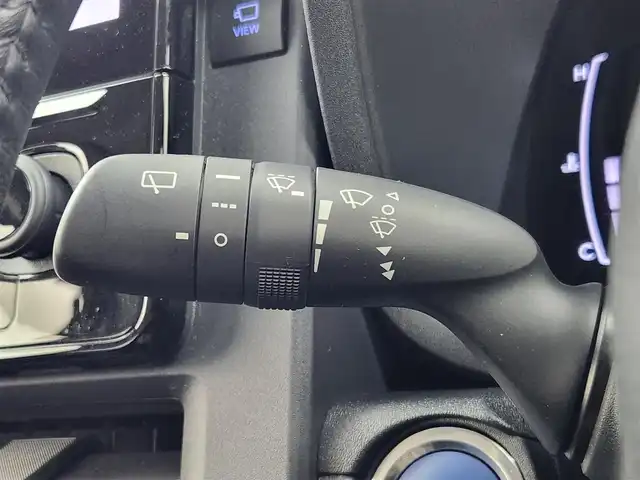 トヨタ シエンタ ハイブリッド Z 愛知県 2023(令5)年 1.5万km ホワイトパールクリスタルシャイン トヨタセーフティーセンス/オートクルーズコントロール/純正１０インチナビ/・フルセグTV/・Bluetooth/・Applecarplay/・FM/AM/アラウンドビューモニター/AC100V/両側パワースライドドア　/ブラインドスポットモニター　/カーテンエアバック　/クリアランスソナー　/ＬＥＤライト/オートハイビーム/ＥＴＣ　