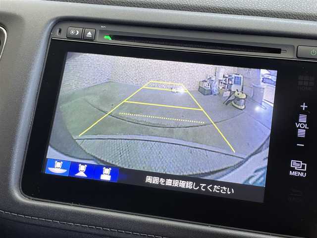 ホンダ ヴェゼル ハイブリッド X 岩手県 2015(平27)年 6万km ティンテッドシルバーM ４WD/あんしんパッケージ/シティブレーキアクティブシステム/誤発進抑制機能/横滑り防止装置/パドルシフト/オートブレーキホールド/シートヒーター/チップアップリヤシート/熱線入りフロントウインドウ/ヒーテッドドアミラー/オートライト/LEDヘッドライト/フォグライト/純正ナビ/フルセグTV/ステアリングスイッチ/バックカメラ/ETC/16インチアルミホイール