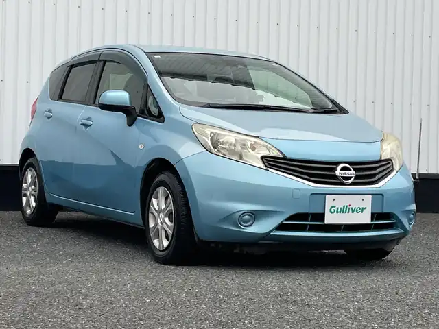 日産 ノート X DIG－S エマージェンシーB 千葉県 2014(平26)年 4.7万km ソニックブルー 社外ディスプレイオーディオ/(BT/FM/AM)/バックカメラ/衝突被害軽減システム/車線逸脱警報/横滑り防止装置/ETC/ドライブレコーダー/アイドリングストップ/プッシュスタート/スマートキー/フロアマット/スペアキー