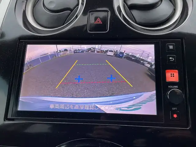 日産 ノート X DIG－S エマージェンシーB 千葉県 2014(平26)年 4.7万km ソニックブルー 社外ディスプレイオーディオ/(BT/FM/AM)/バックカメラ/衝突被害軽減システム/車線逸脱警報/横滑り防止装置/ETC/ドライブレコーダー/アイドリングストップ/プッシュスタート/スマートキー/フロアマット/スペアキー