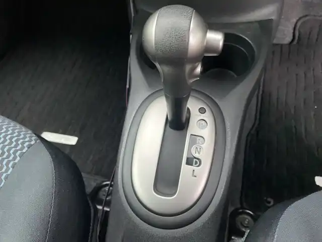 日産 ノート X DIG－S エマージェンシーB 千葉県 2014(平26)年 4.7万km ソニックブルー 社外ディスプレイオーディオ/(BT/FM/AM)/バックカメラ/衝突被害軽減システム/車線逸脱警報/横滑り防止装置/ETC/ドライブレコーダー/アイドリングストップ/プッシュスタート/スマートキー/フロアマット/スペアキー