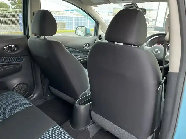 日産 ノート X DIG－S エマージェンシーB 千葉県 2014(平26)年 4.7万km ソニックブルー 社外ディスプレイオーディオ/(BT/FM/AM)/バックカメラ/衝突被害軽減システム/車線逸脱警報/横滑り防止装置/ETC/ドライブレコーダー/アイドリングストップ/プッシュスタート/スマートキー/フロアマット/スペアキー