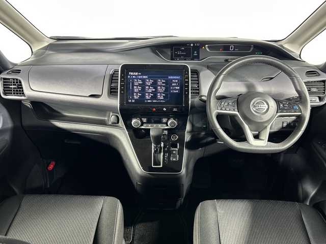 日産 セレナ ハイウェイスター V 神奈川県 2019(令1)年 4.5万km マルーンレッド 2トーン プロパイロット/純正10型ナビ/・BT/フルセグTV/CD/DVD/BD/USB/アラウンドビューモニター/社外フリップダウンモニター/パーキングアシスト/両側電動スライドドア/ハンズフリー/電動サイドブレーキ/オートブレーキホールド/ETC/ドライブレコーダー/ECON/インテリジェントキー/スペアキー/プッシュスタートボタン/革巻きステアリング/ステアリングスイッチ/Autoライト/アイドリングストップ機能/BSM/LEDヘッドライト/フォグランプ/シートリフター/電動格納ミラー/ウィンカーミラー/純正フロアマット/純正ドアバイザー/純正16インチアルミホイール
