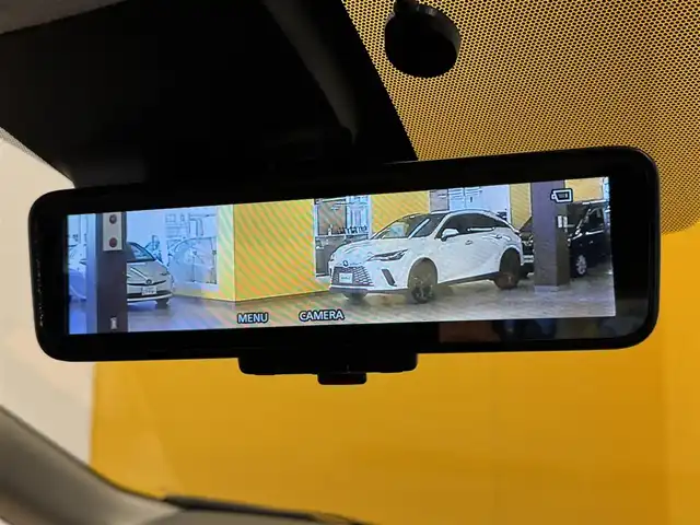 日産 ノート e－パワー X 群馬県 2019(平31)年 7.2万km ブリリアントホワイトパール 安全装備/・衝突軽減ブレーキ/・クルーズコントロール/・アラウンドビューモニター/・レーンキープアシスト/・オートハイビーム/・オートライト/・インテリジェントルームミラー/・横滑り防止/・コーナーセンサー/純正7インチワイドナビ/・AM/FM/MSV/・Bluetooth/SD/・フルセグTV/CD/DVD/LEDヘッドライト/LEDフォグランプ/ETC/純正フロアマット/純正ドアバイザー/純正15インチアルミホイール/スマートキー/プッシュスタート