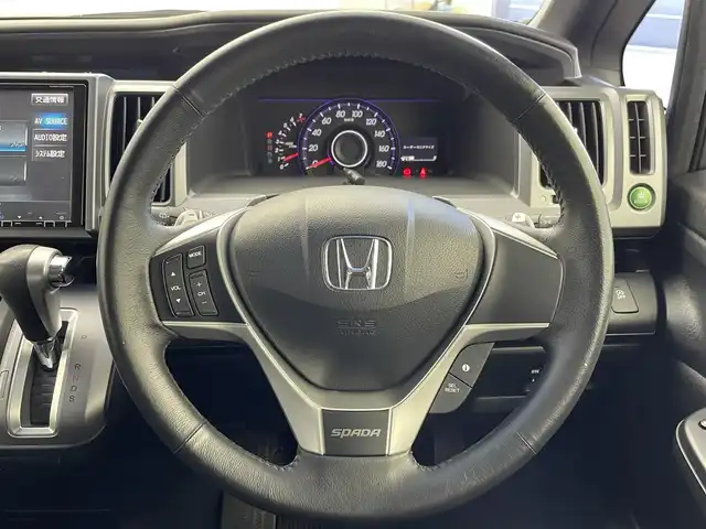 ホンダ ステップワゴン スパーダ Z 群馬県 2013(平25)年 7.9万km ポリッシュドメタルメタリック 禁煙車　純正９型ナビ　社外後席モニター　Ｂモニター　両側パワスラ　Ｈ．Ｉ．Ｄ　フォグランプ　オートライト　オートエアコン　電格ミラー　ステリモ　ビルトインＥＴＣ　スマートキー　スペアキー　純正アルミ