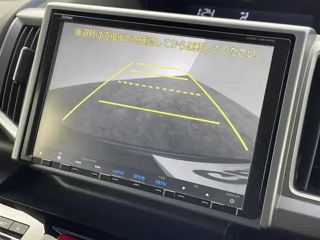 ホンダ ステップワゴン スパーダ Z 群馬県 2013(平25)年 7.9万km ポリッシュドメタルメタリック 禁煙車　純正９型ナビ　社外後席モニター　Ｂモニター　両側パワスラ　Ｈ．Ｉ．Ｄ　フォグランプ　オートライト　オートエアコン　電格ミラー　ステリモ　ビルトインＥＴＣ　スマートキー　スペアキー　純正アルミ