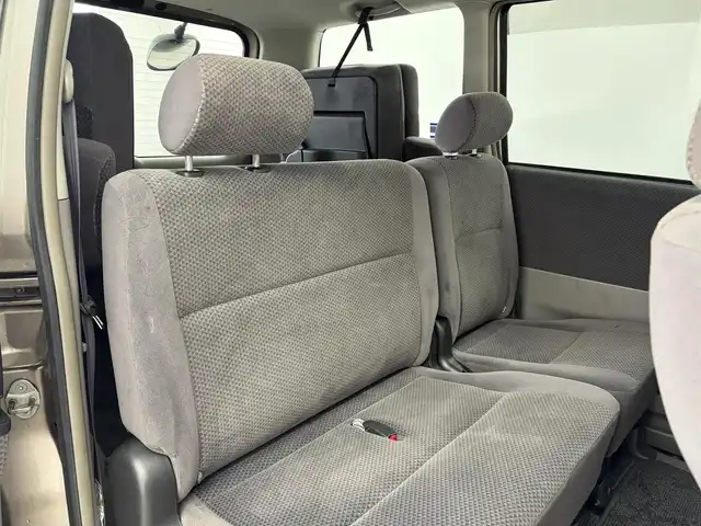 トヨタ ヴォクシー X Gエディション 愛知県 2002(平14)年 13.3万km ライトローズマイカM 社外7インチナビ/ワンセグTV/HDMI端子/両側イージークローザードア/ハロゲンヘッドライト/純正AW/純正フロアマット/スマートキー