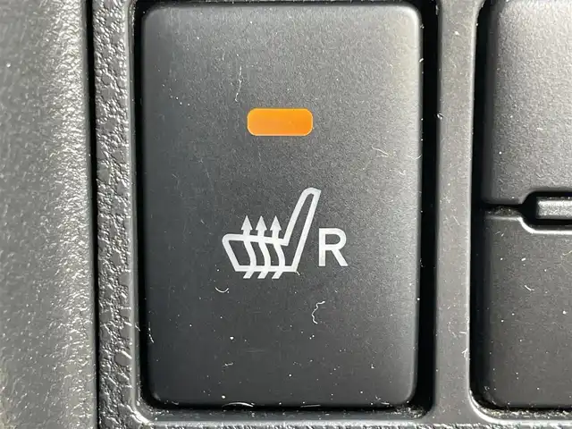 ダイハツ タント カスタム X トップED SA Ⅲ 大阪府 2017(平29)年 2.7万km パールホワイトⅢ 純正ナビ /・フルセグTV/USB/BT/バックカメラ /ETC /D席シートヒーター /片側パワースライドドア /純正フロアマット /社外14インチAW /LEDヘッド・フォグ /アイドリングストップ /パーキングブレーキ /ステアリングswitch/フルフラットシート/保証書・取説 ・キロクボ