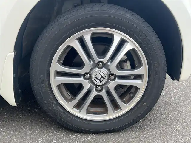 ホンダ Ｎ ＢＯＸ SSパッケージ 秋田県 2015(平27)年 3.4万km プレミアムホワイトパール 純正オーディオ（AM/FM/CD）/衝突軽減システム/４WD/ワンセグ/バックカメラ/純正アルミ/スマートキー/両側パワスラ/アイドリングストップ/コーナーセンサー/プッシュスタート/前席シートヒーター/ステアリングスイッチ/純正フロアマット/純正ドアバイザー/ETC/社外エンジンスターター/オートライト/オートエアコン/パワーステアリング/パワーウィンドウ/電動格納ウィンカーミラー/保証書/取扱説明書/記録簿