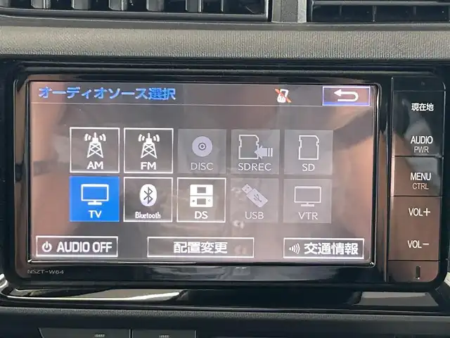 トヨタ アクア X－URBAN 茨城県 2016(平28)年 7.5万km ブラックマイカ 純正ナビ/・AM/FM/・CD/DVD/・SD/・TV/・Bluetooth/・USB/ビルトインＥＴＣ/TVキャンセラー/ドライブレコーダー/純正フロアマット/シートヒーター/バックカメラ/レーンキープアシスト/オートハイビーム/LEDヘッドライト/フォグランプ/ステアリングスイッチ/横滑り防止装置/ｎａｎｏｅ/コーナーセンサー/衝突被害軽減システム