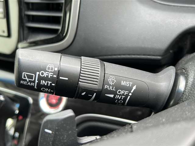 ホンダ オデッセイ アブソルート ホンダセンシング 福岡県 2017(平29)年 5.2万km プレミアムヴィーナスブラックP 純ナビVXM-184VFi(AM/FM/CD/DVD/ワンセグTV/USB/SD/BT)/バックカメラ/社外前方ドライブレコーダー/ビルトインETC/ホンダセンシング/・衝突軽減ブレーキ/・車線逸脱警報/・クルーズコントロール追従あり/両側パワースライドドア/D席パワーシート/オートライト/フォグランプ/電動格納ミラー/ステアリングスイッチ/パドルシフト/プッシュスタート/純正ドアバイザー/後席サンシェード/ISOFIX/W+サイド+カーテンエアバック